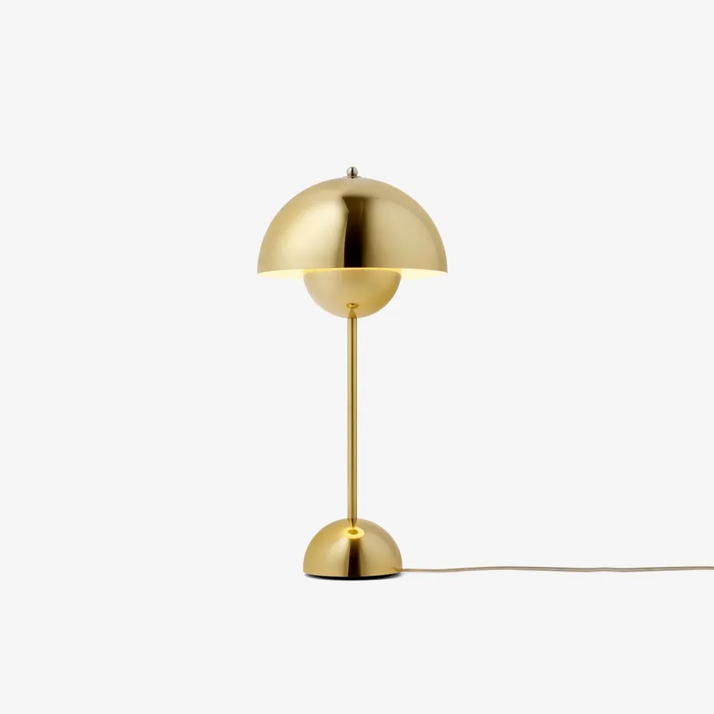 Flowerpot Bordlampe VP3 Brass