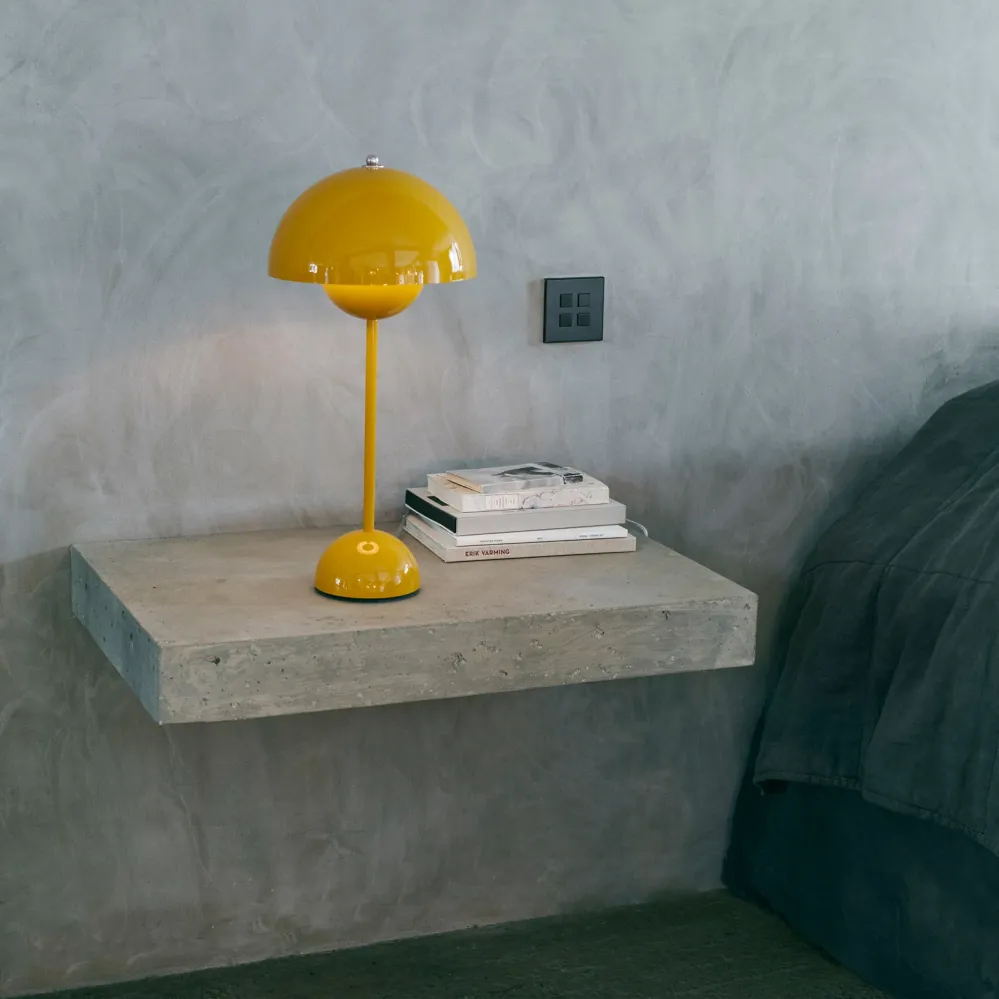 Flowerpot bordlampe VP3 Mustard