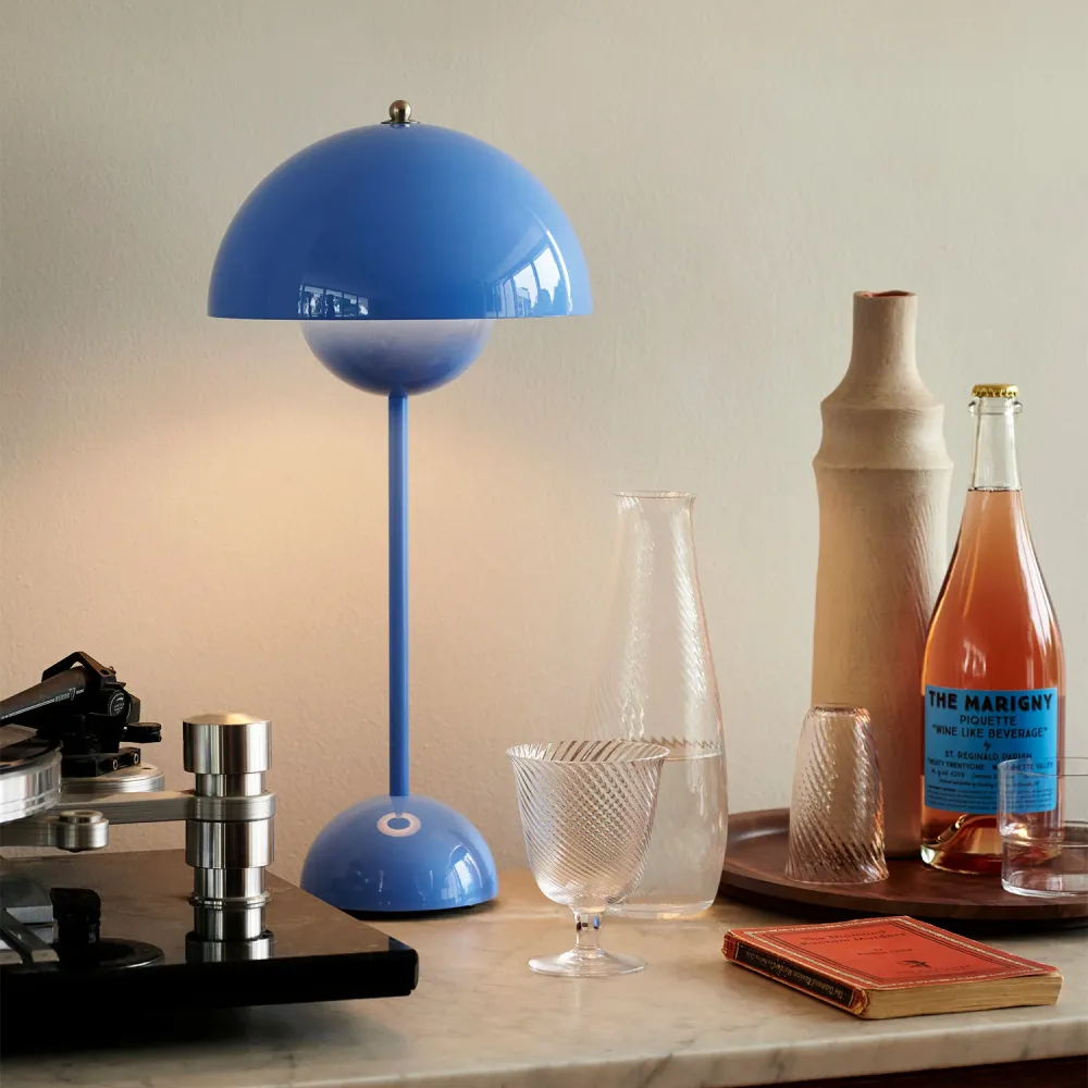 Flowerpot Bordlampe VP3 Swim Blue