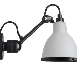 Vegglampe No 304 til baderom Svart PC