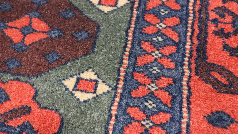 Afghansk teppe - 170 x 130 cm - mørk rød