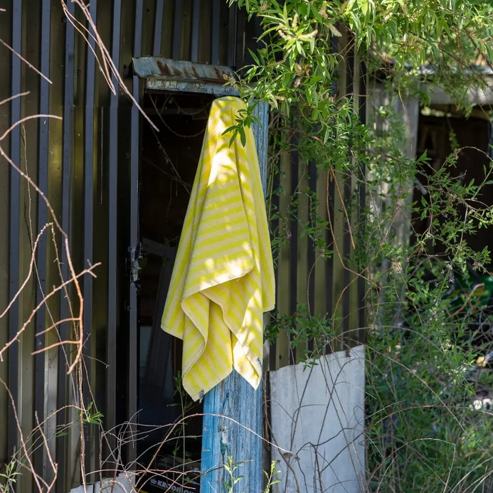 Badehåndkle Pristine & Neon Yellow 70x140