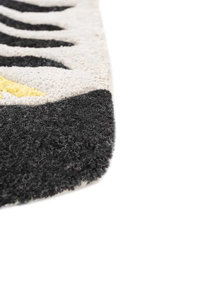 Barnas teppe spesiell form - 215 x 90 cm - svart og hvitt