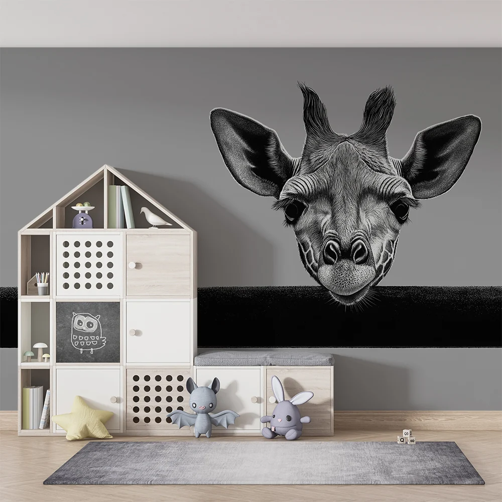 Barnetapet med girafhode i svart og hvitt på minimalistisk bakgrunn
