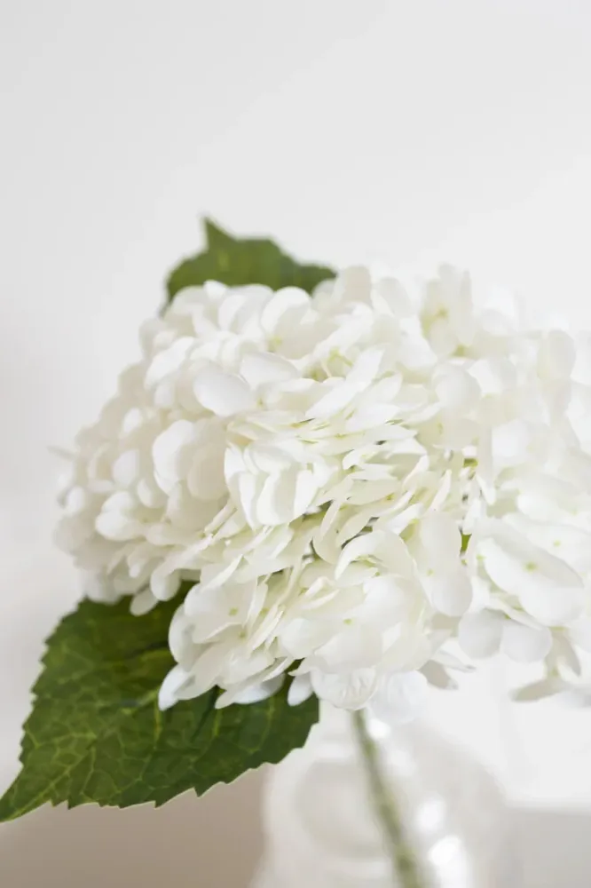 Bloom Objects - Artificial Hydrangea White 02-103 - White