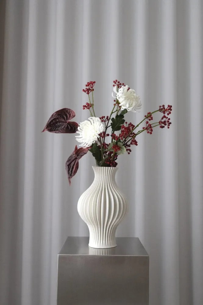 Bloom Objects - Frosty Berry Bouquet 02-487 - Multi