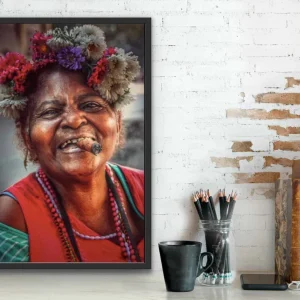 Cubaner med blomster i håret – Farger 50x70cm