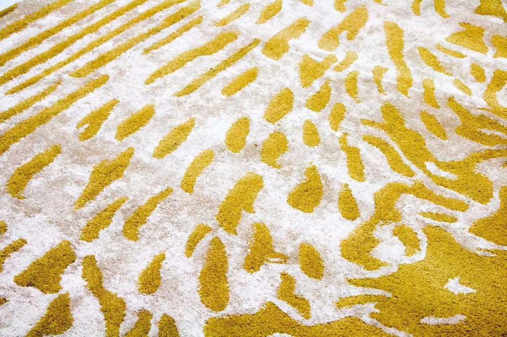 Designer teppe - 242 x 154 cm - sennepsgul