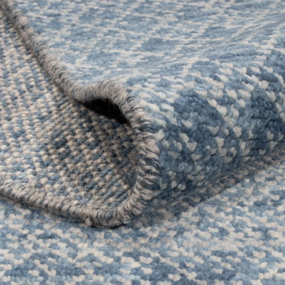 Designer teppe - 365 x 277 cm - lyseblå