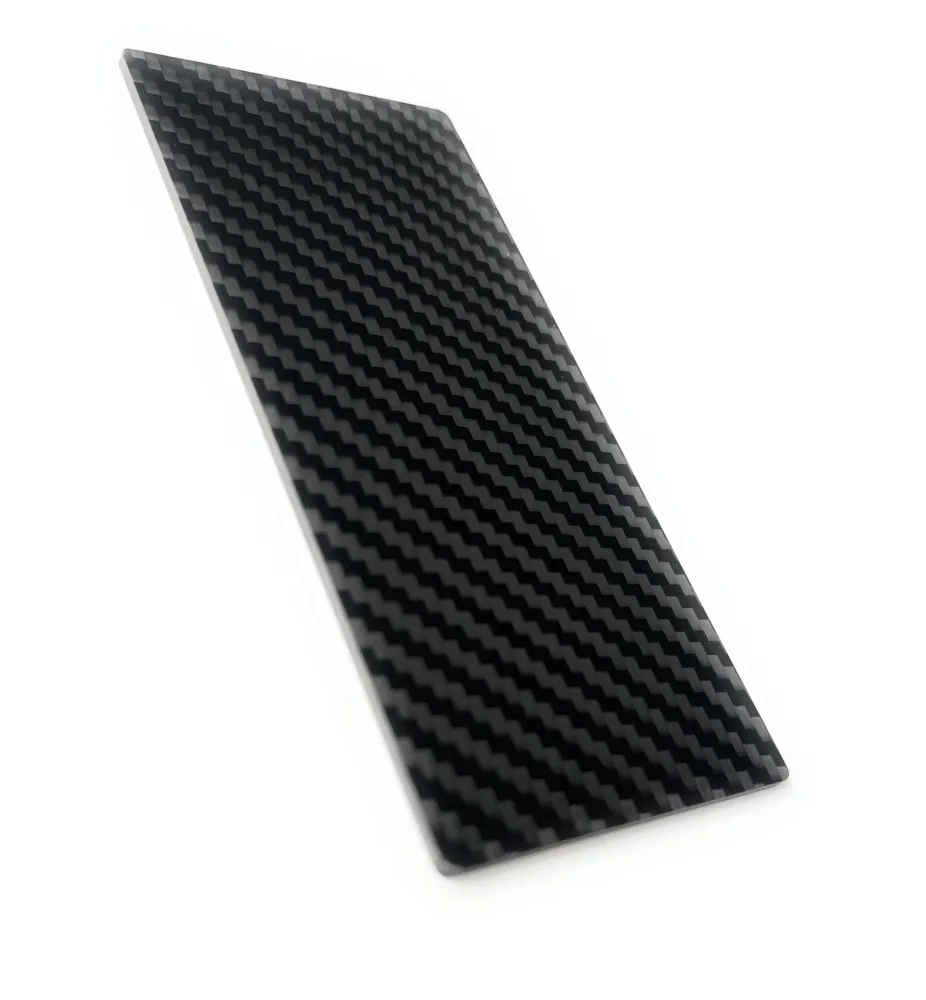 Eksklusiv karbonfiberunderlag "To Go" – Kompakt, stabil og stilig - 13cm x 6cm x 2mm