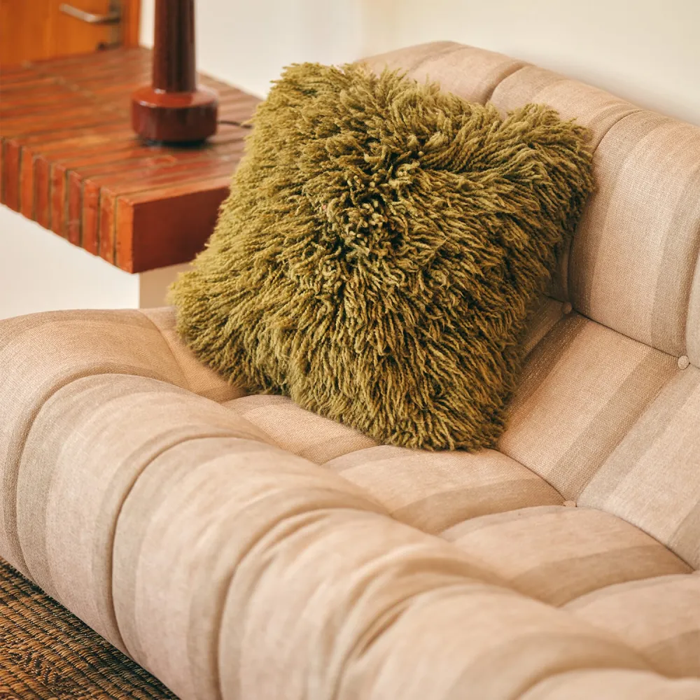 Fluffy cushion olive (50x50cm)