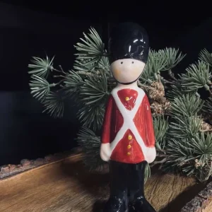 Garde / keramikk - Stående 15 cm