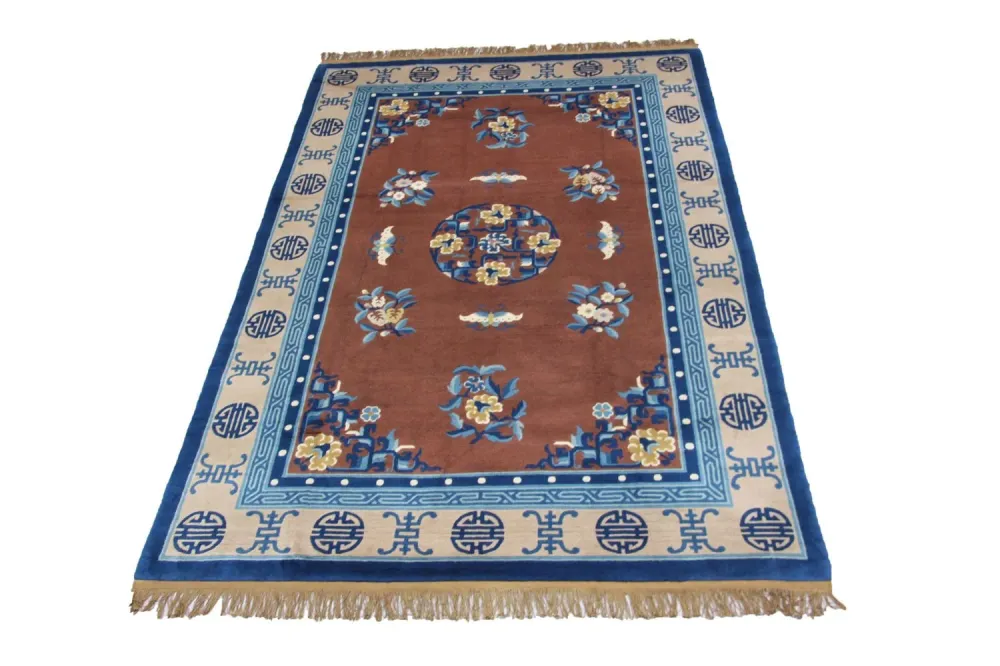 Kina-teppe - 274 x 183 cm - brun
