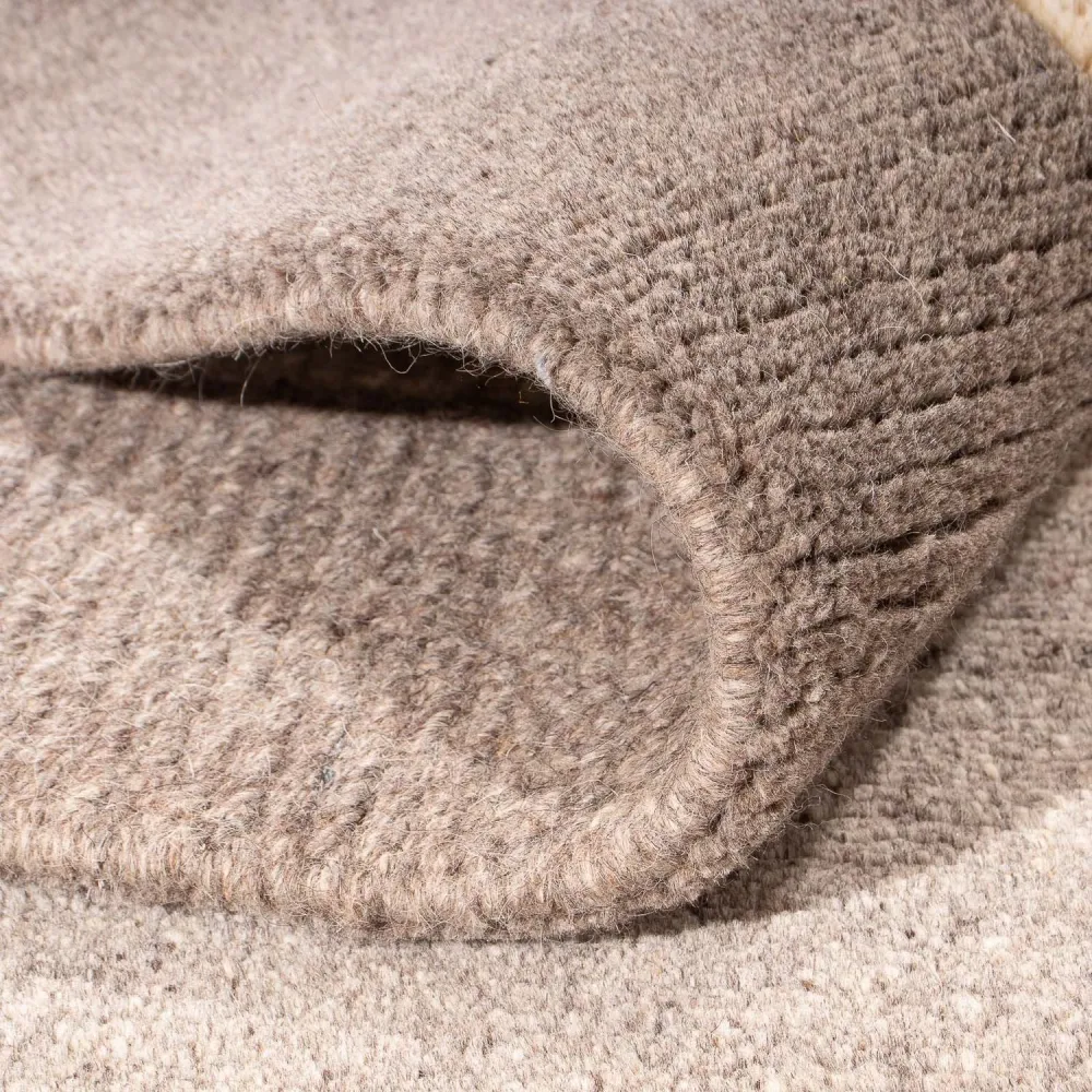Nepal teppe - 270 x 191 cm - lys mocca