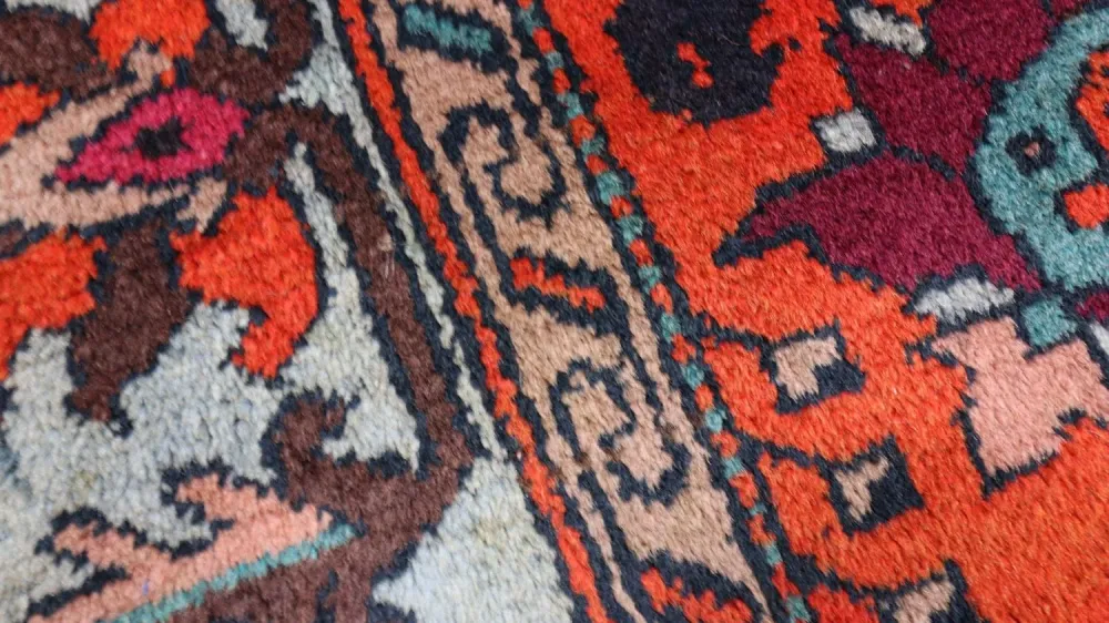 Orientalsk teppe - 210 x 133 cm - mørk rød
