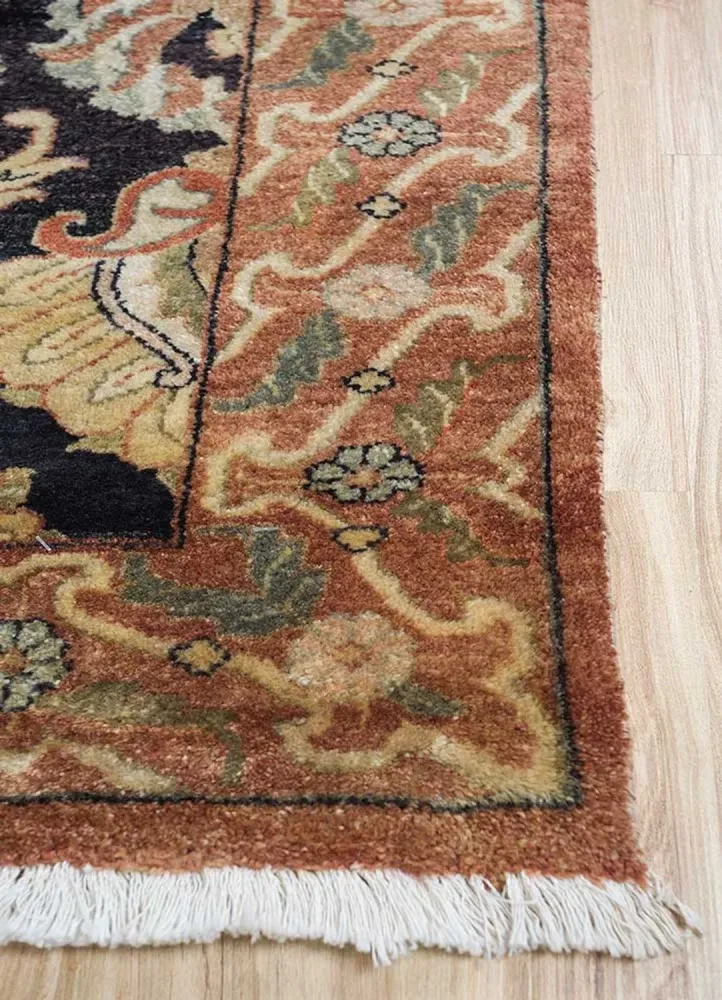 Orientalsk teppe - 450 x 360 cm - brun