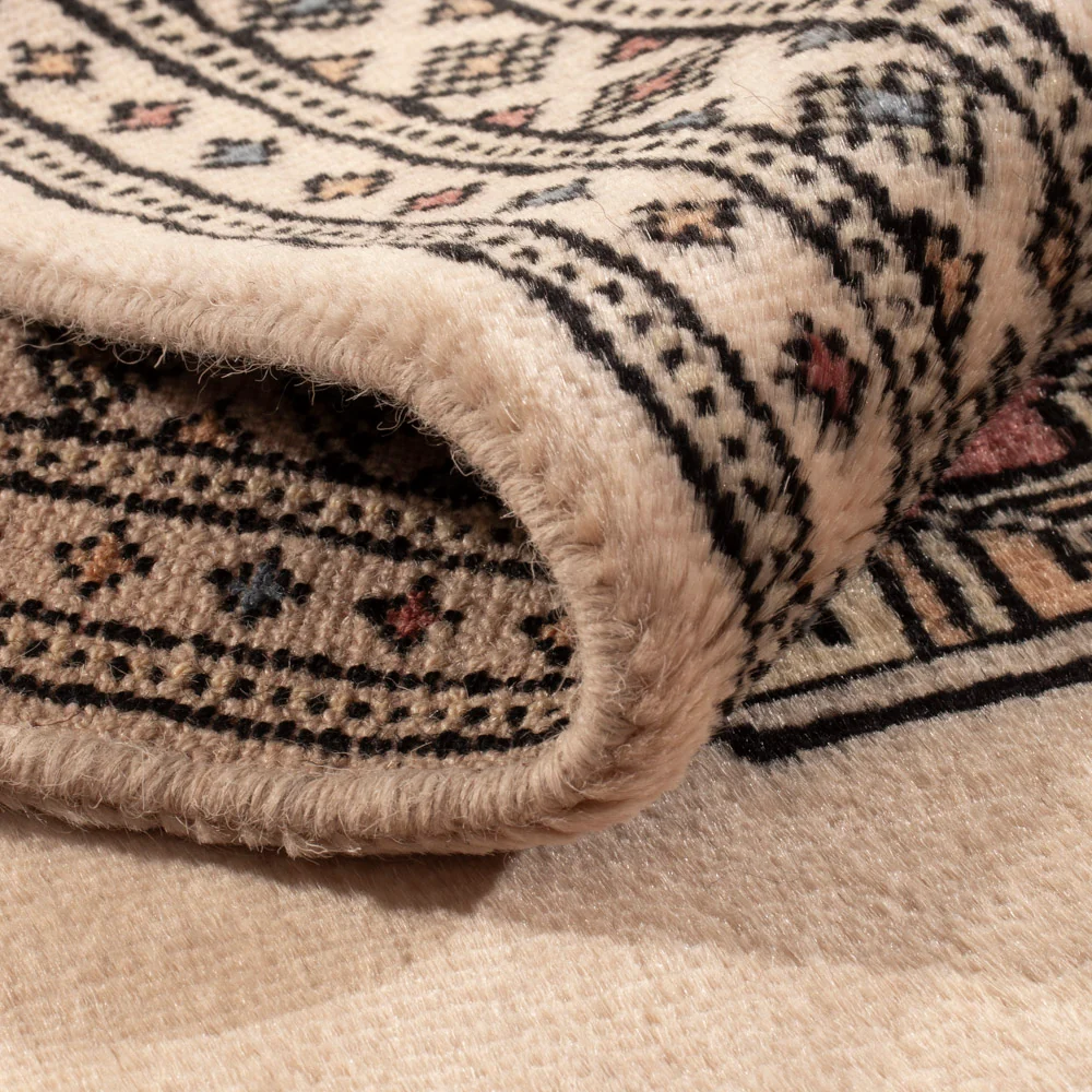 Pakistan teppe - 103 x 64 cm - krem