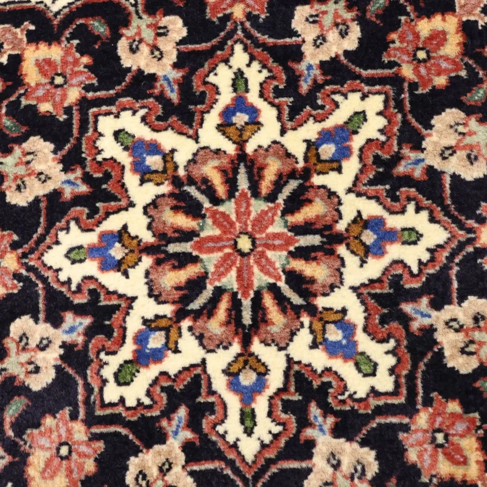 Persisk teppe - Bijar - 135 x 73 cm - mørk rød