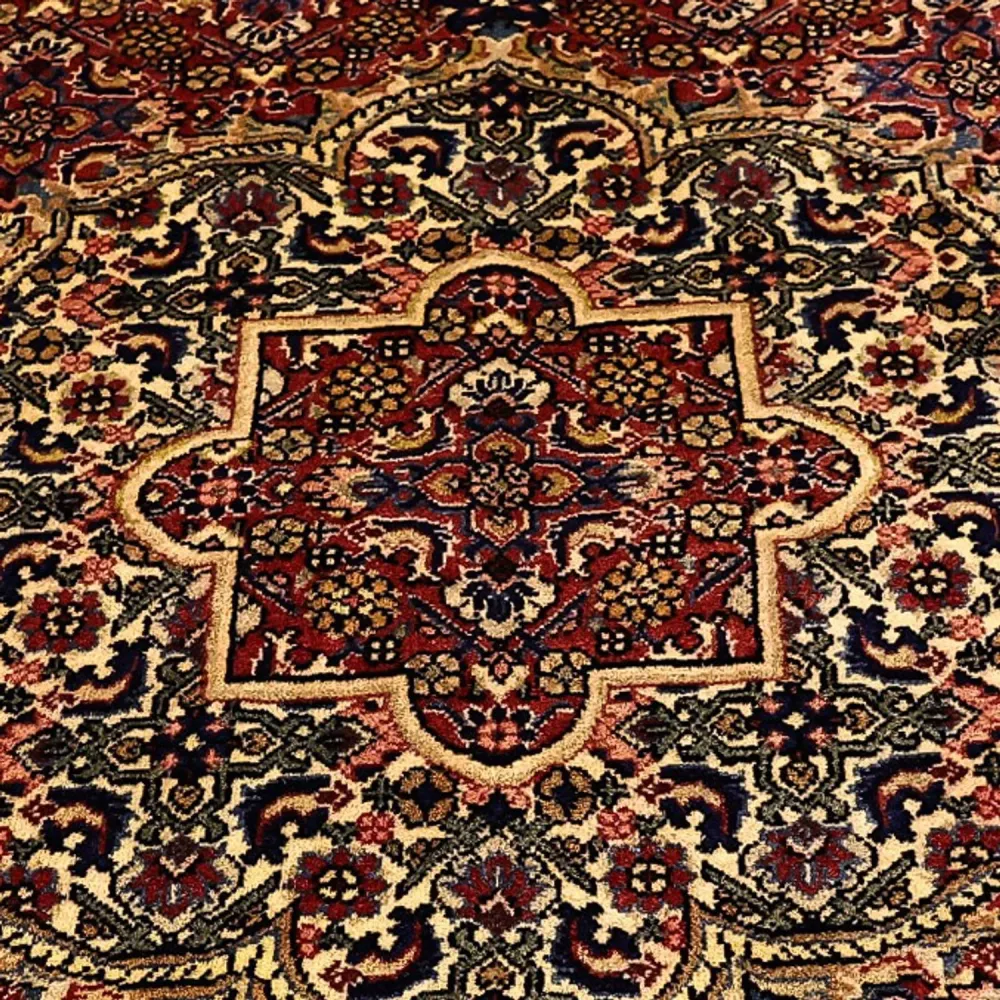 Persisk teppe - Bijar - 216 x 144 cm - mørk rød