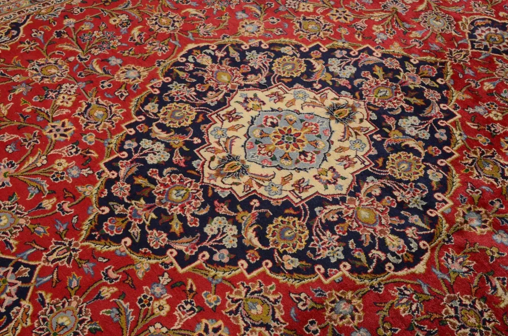 Persisk teppe - Keshan - 345 x 254 cm - rød