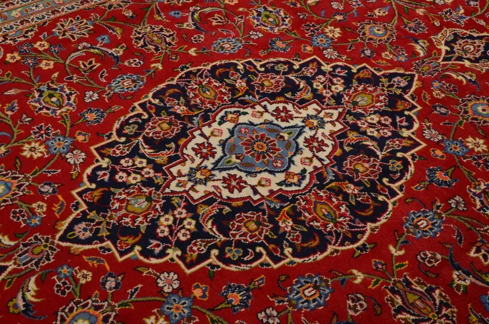 Persisk teppe - Keshan - 360 x 255 cm - rød