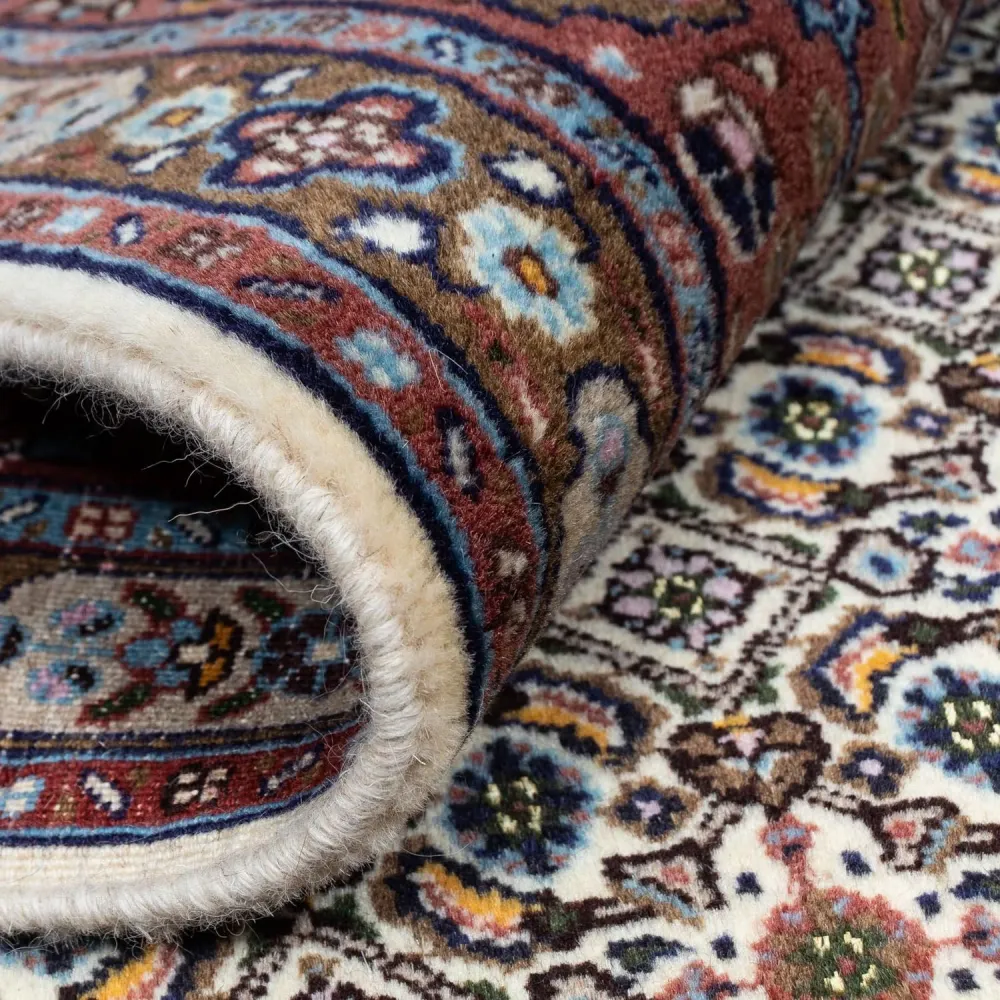 Persisk teppe - klassisk - 238 x 168 cm - beige