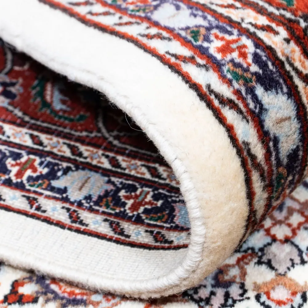 Persisk teppe - klassisk square - 182 x 149 cm - beige