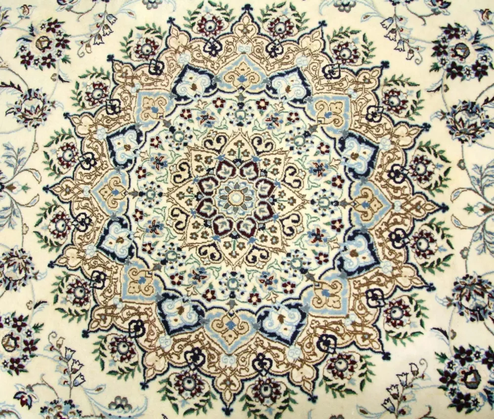 Persisk teppe - Nain rundt - 250 x 250 cm - naturhvit