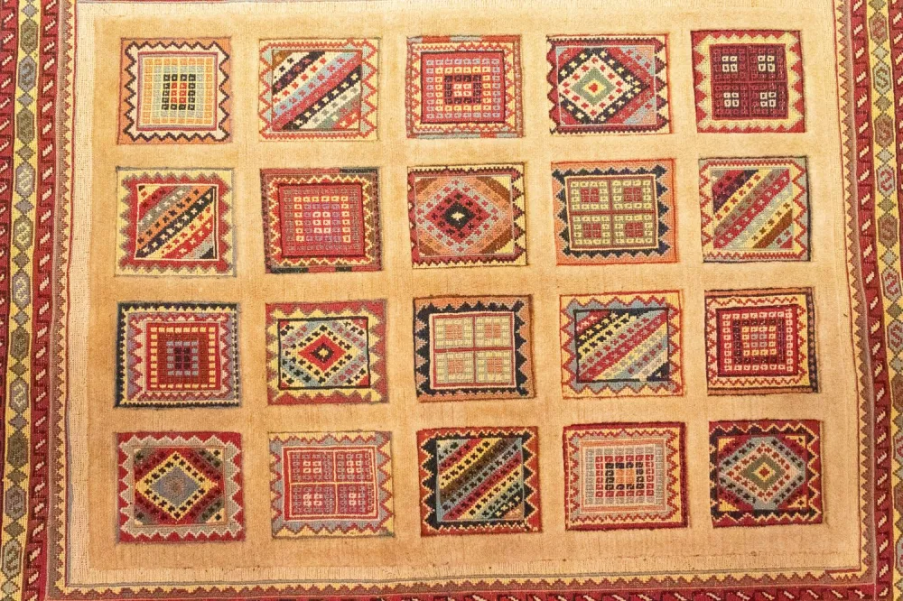 Persisk teppe - Nomadisk - 149 x 121 cm - rød
