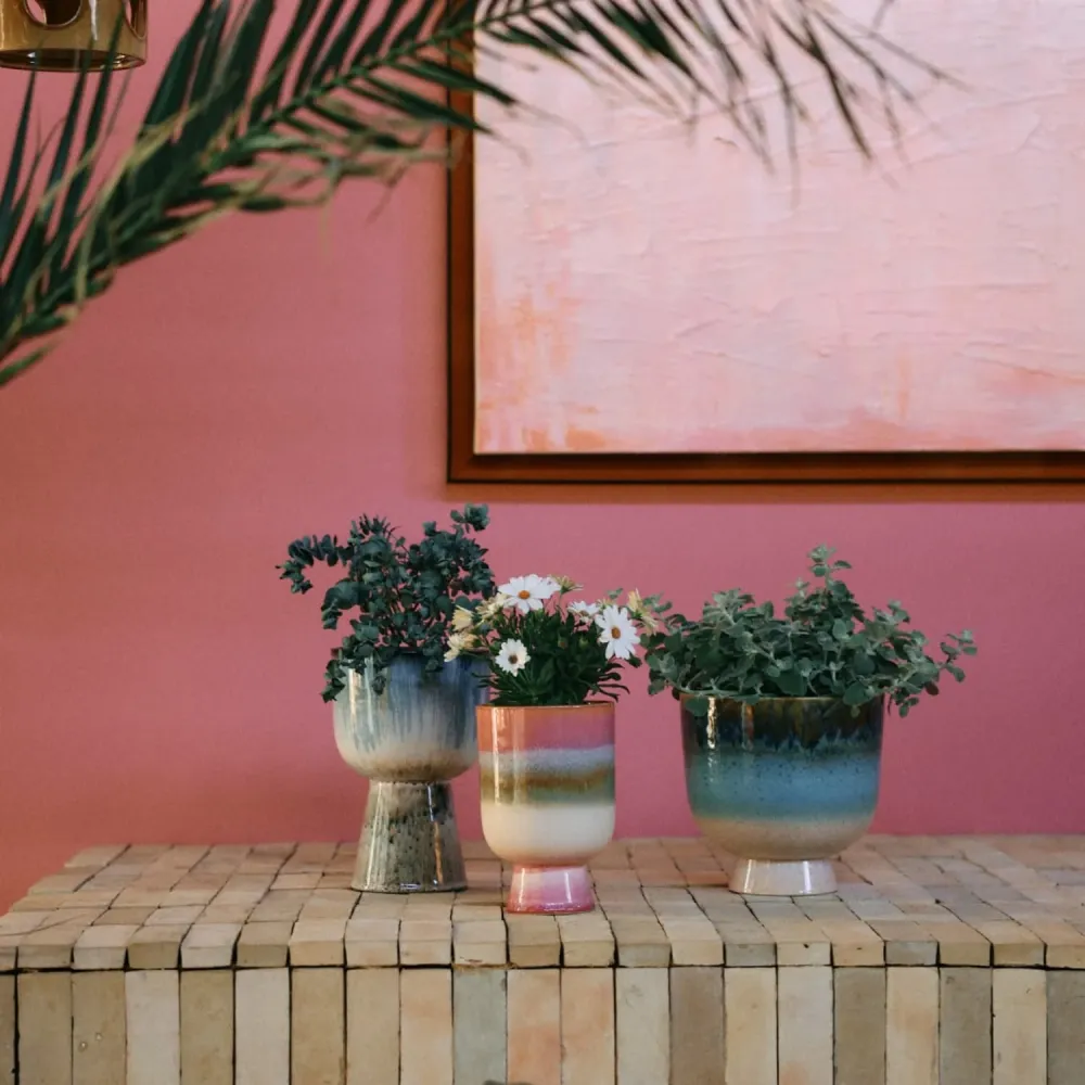 Retro flower pot glacier