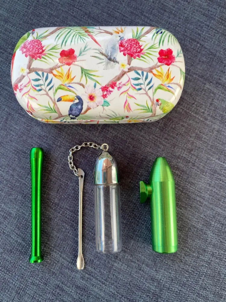 Sett "Tropical Green/Silver" – Stilfullt tilbehør i tropisk hardt etui