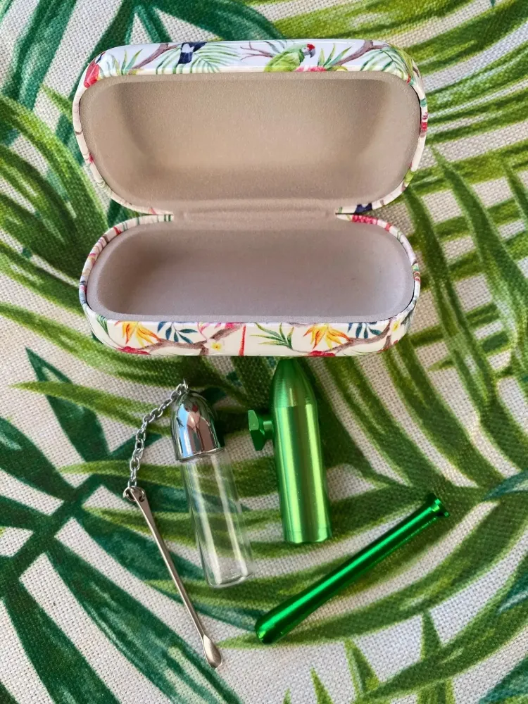 Sett "Tropical Green/Silver" – Stilfullt tilbehør i tropisk hardt etui