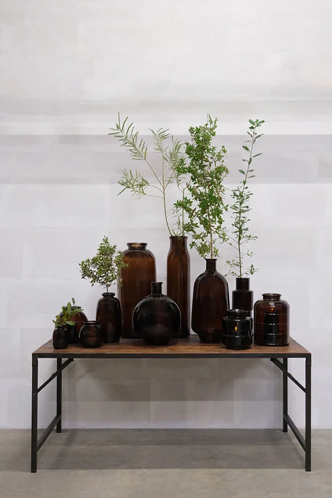 Shape - glassvase M - sjokolade