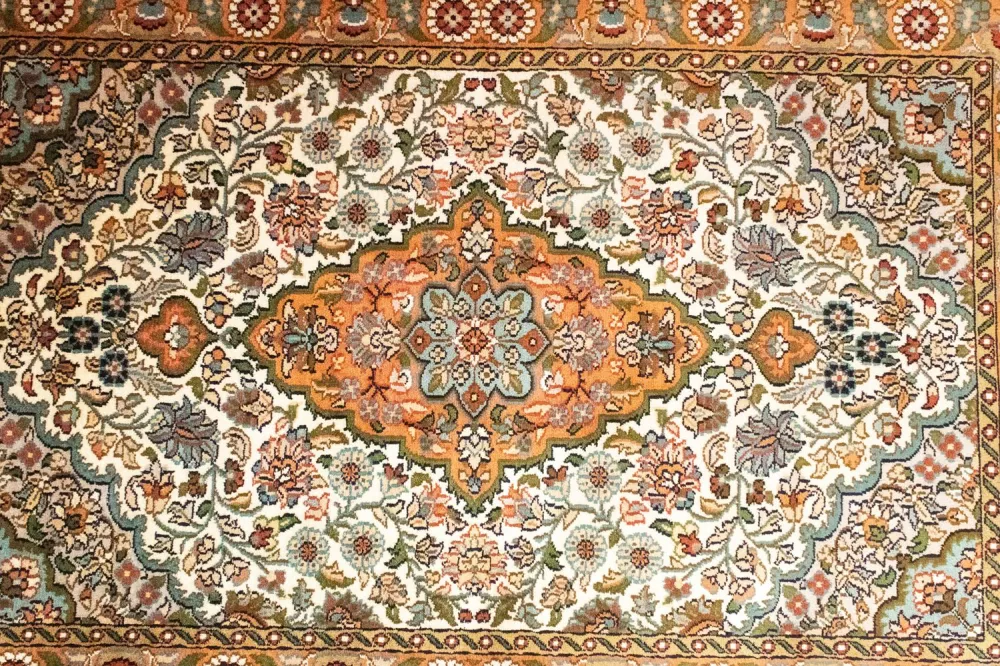 Silketeppe - Kashmir silke - 120 x 80 cm - beige