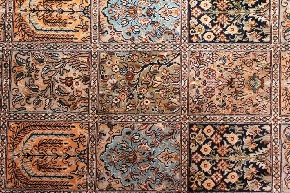 Silketeppe - Kashmir silke - 135 x 78 cm - flerfarget