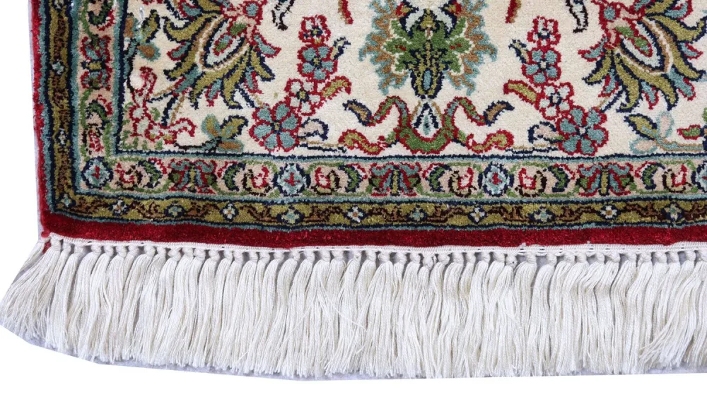 Silketeppe - Kashmir silke - 149 x 90 cm - mørk rød