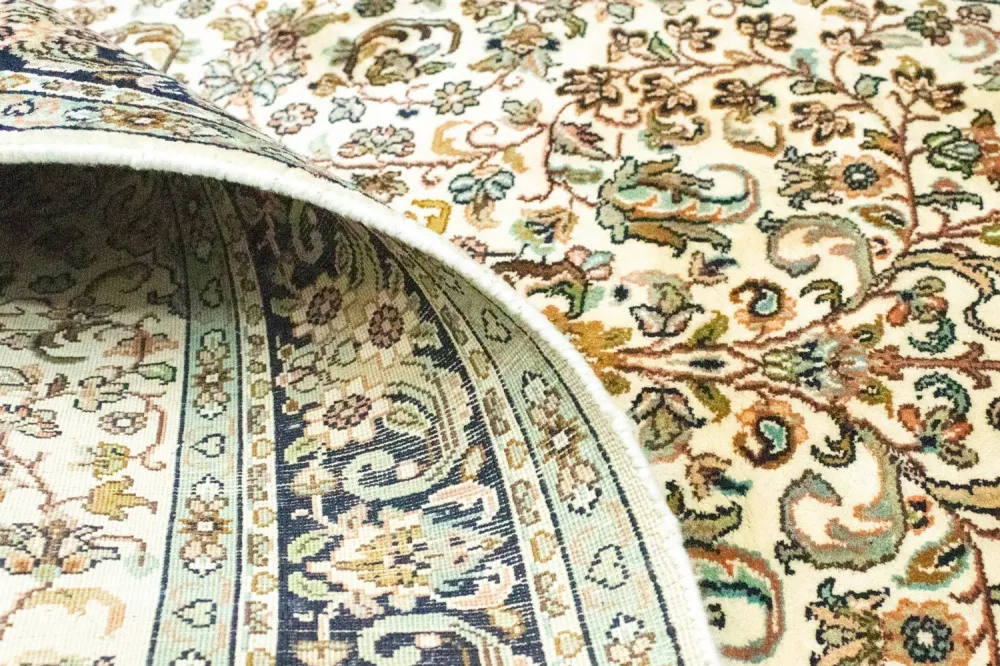 Silketeppe - Kashmir silke - 150 x 95 cm - beige