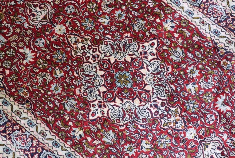 Silketeppe - Kashmir silke - 150 x 90 cm - mørk rød