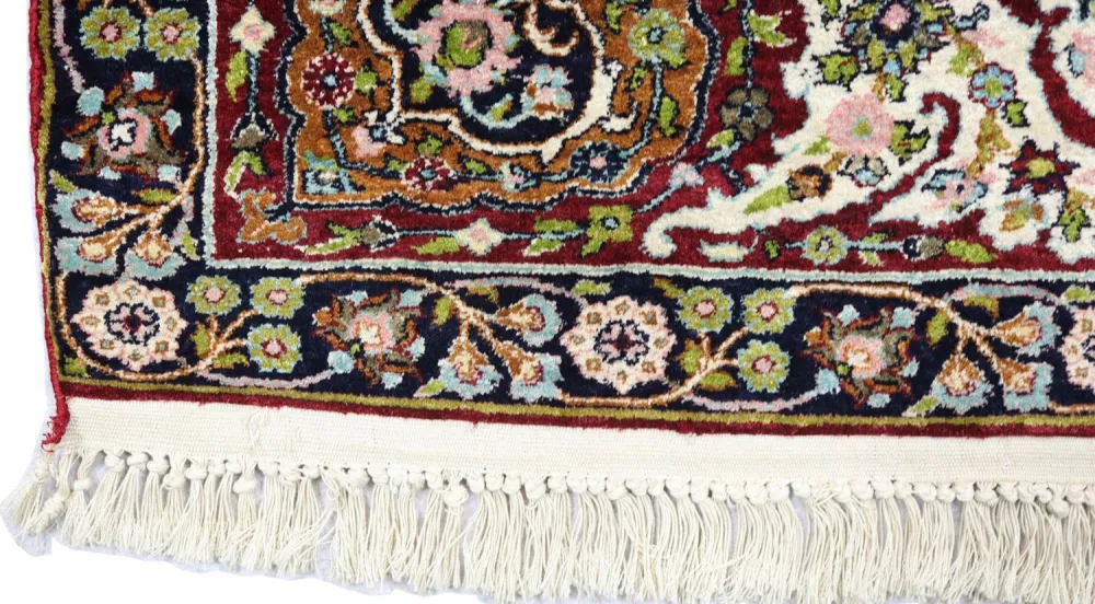 Silketeppe - Kashmir silke - 152 x 98 cm - svart