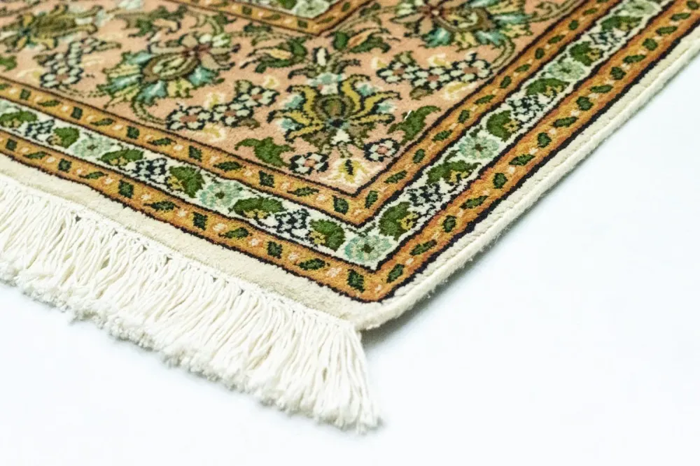 Silketeppe - Kashmir silke - 183 x 125 cm - beige