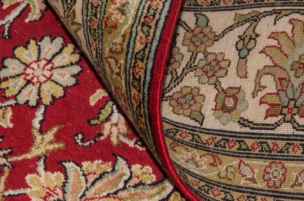 Silketeppe - Kashmir silke - 214 x 150 cm - rød