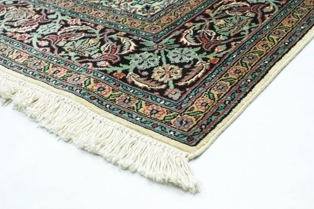 Silketeppe - Kashmir silke - 218 x 153 cm - beige