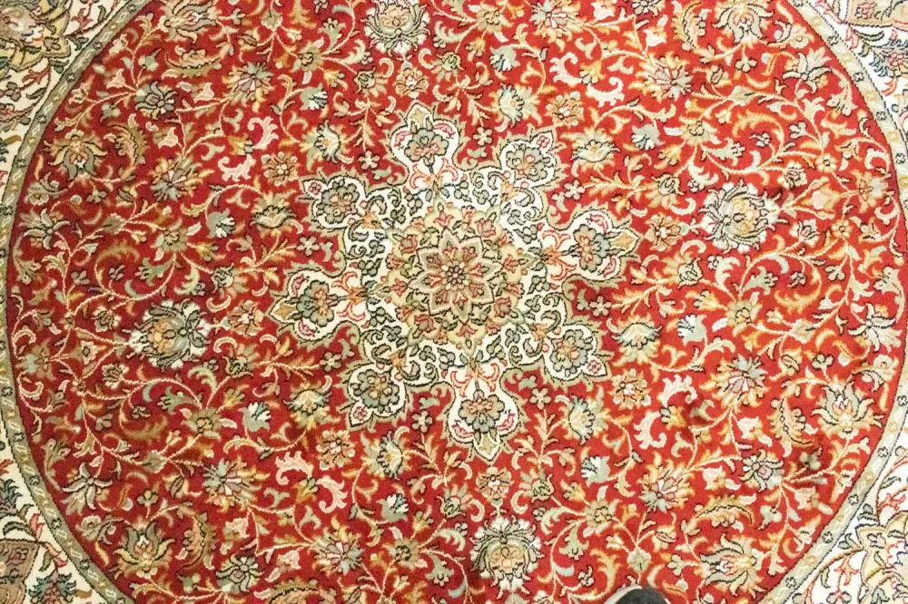 Silketeppe - Kashmir silke square - 158 x 150 cm - rød
