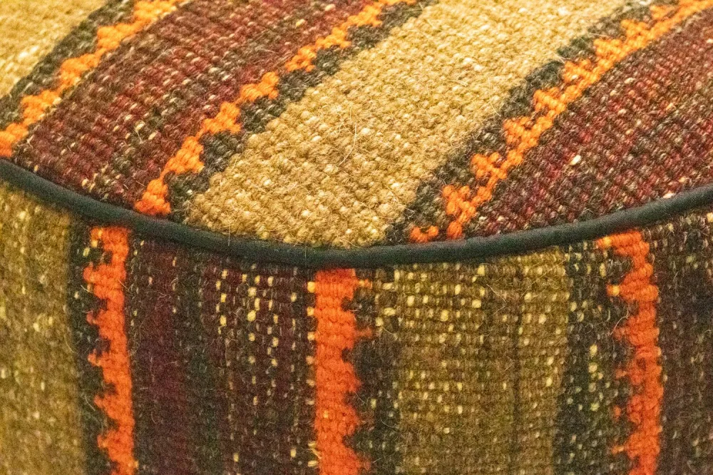 Sitzmöbel sonderform - 50 x 40 cm - mehrfarbig