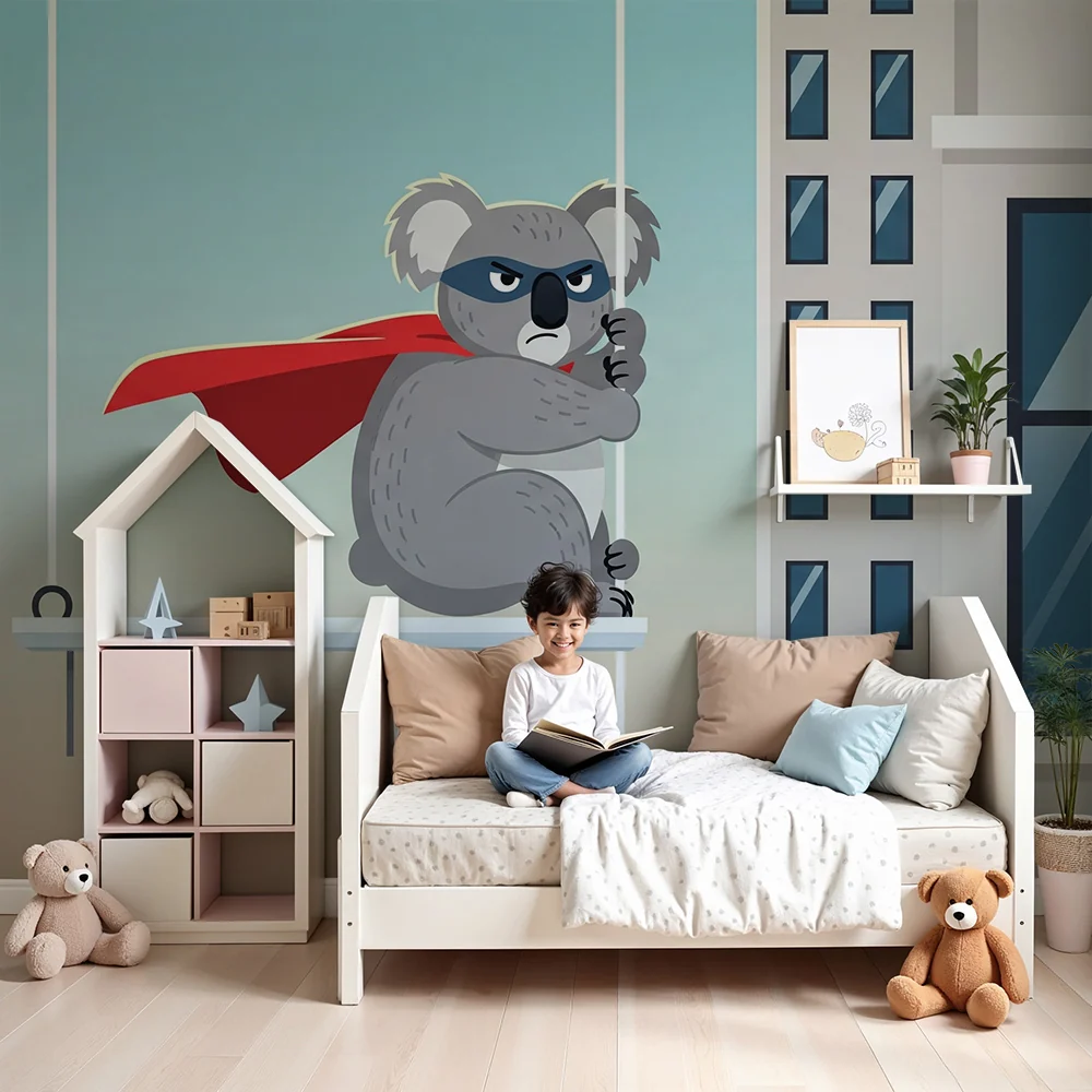 Tapet barnerom | Koala superhelt i full action på bybakgrunn