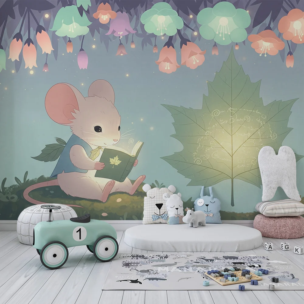 Tapet barnerom | Liten mus leser under lyse blomster