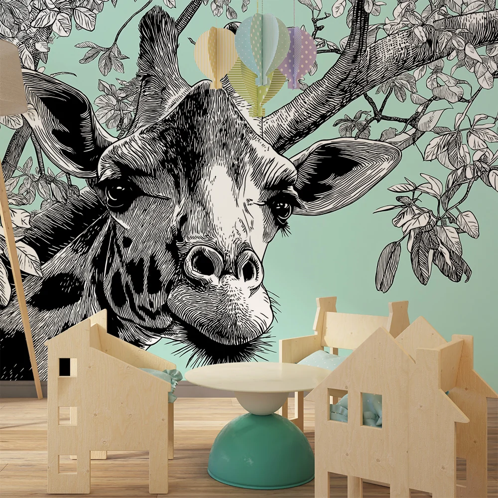 Tapet barnerom | Majestetisk giraff omgitt av løvverk på mintfarget bakgrunn