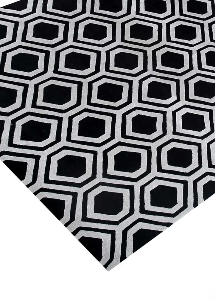 Ullteppe - 330 x 240 cm - svart og hvitt