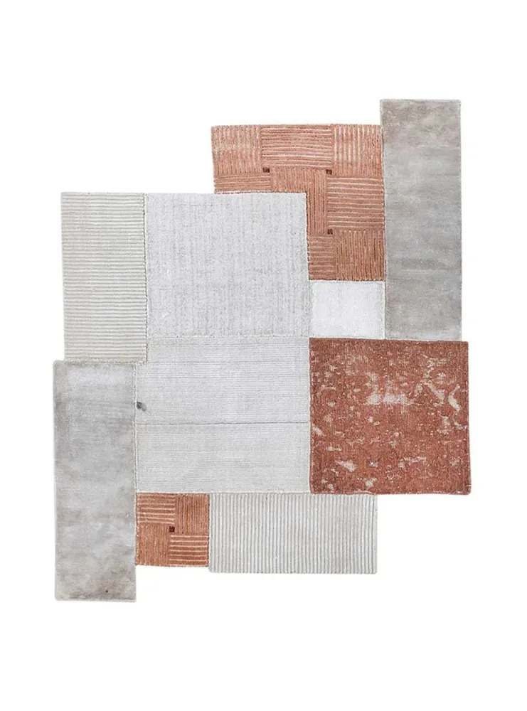 Ullteppe spesiell form - 180 x 150 cm - krem