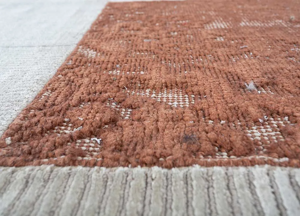 Ullteppe spesiell form - 180 x 150 cm - krem